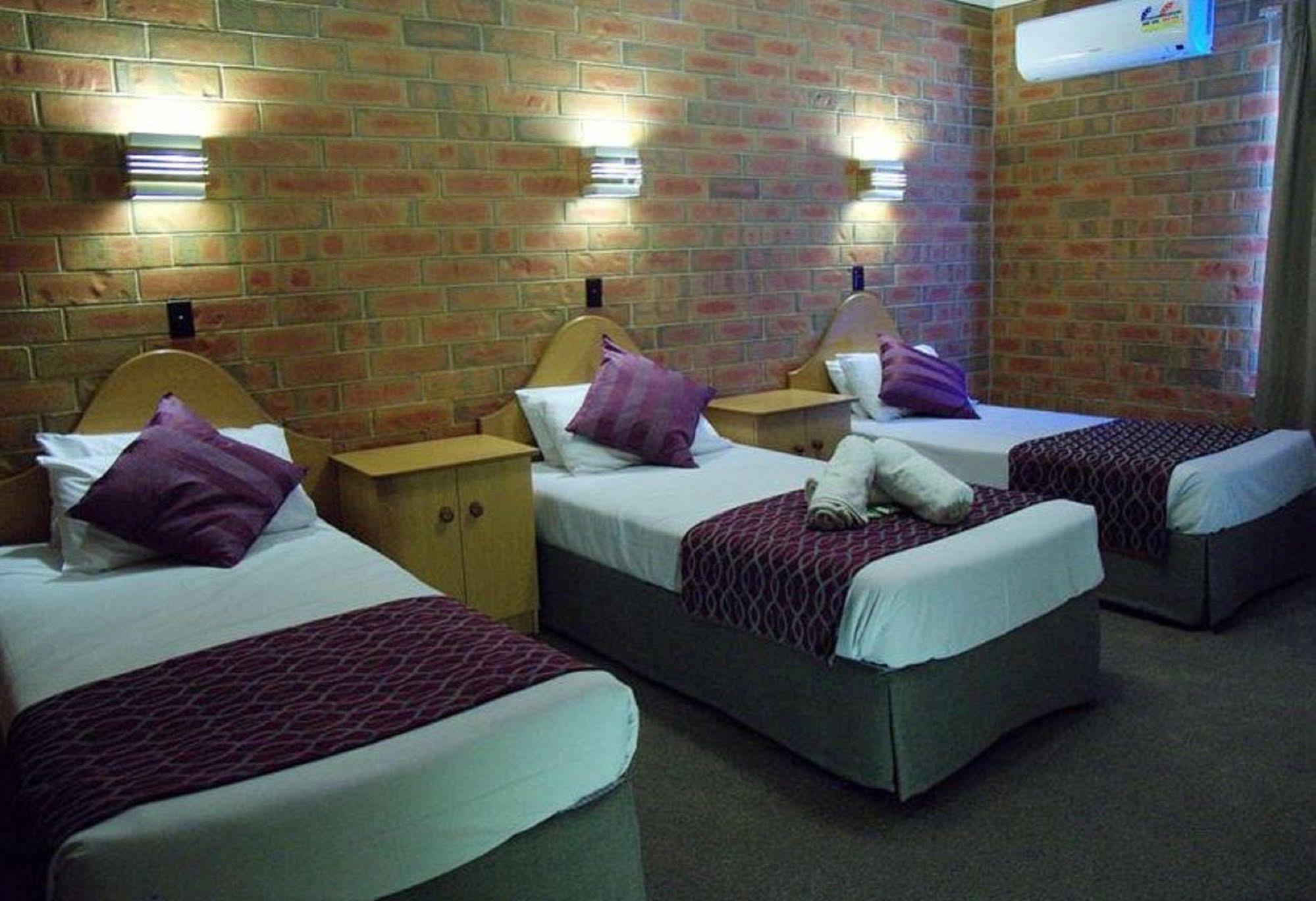 Pooraka Motor Inn Esterno foto
