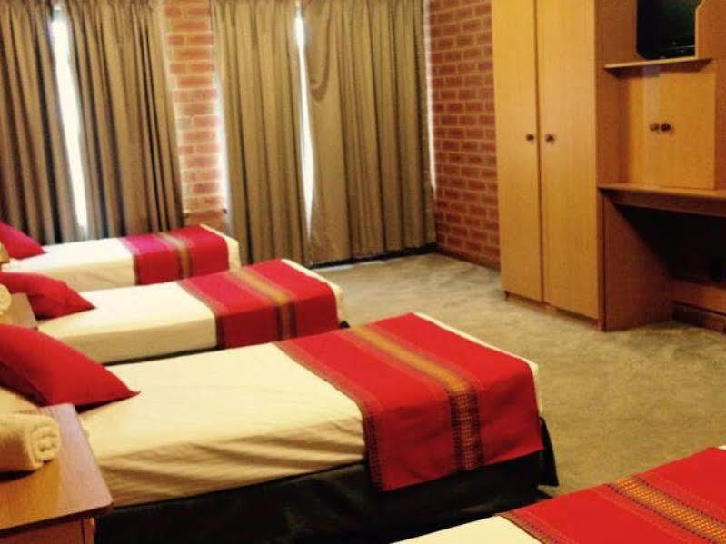 Pooraka Motor Inn Esterno foto